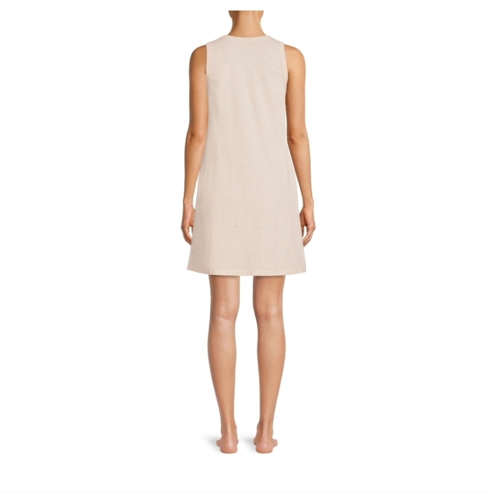 Secret Treasures Cream Tank Chemise w pockets
